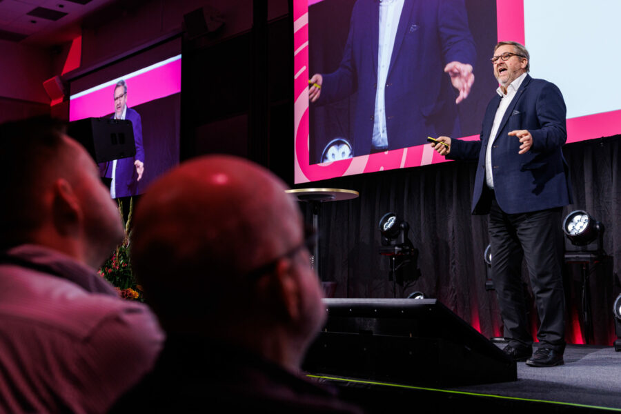 Bernt Reitan Jenssen, Ruter