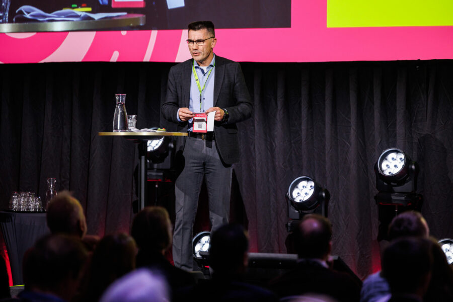 Harald Storrønning, AtB