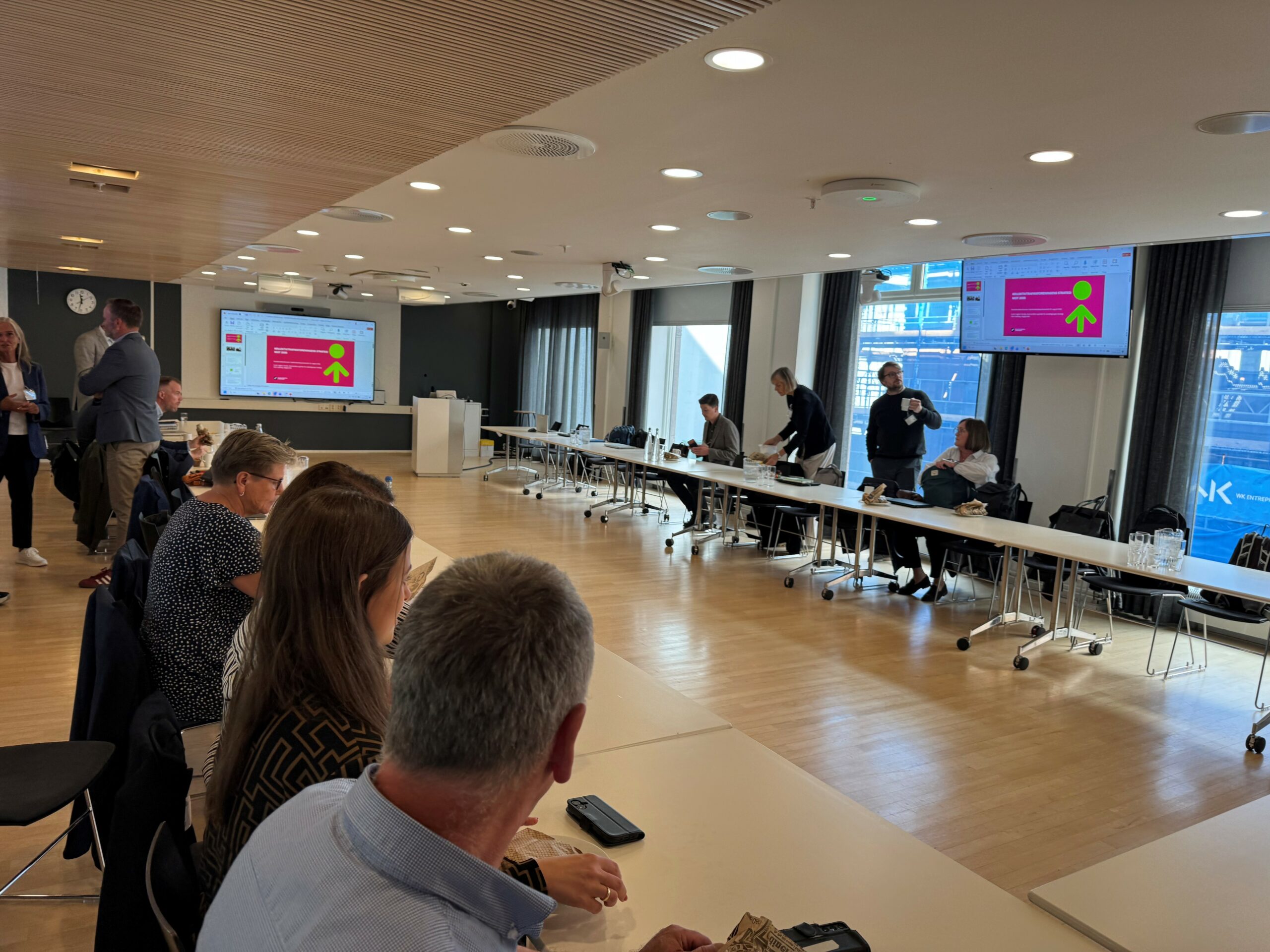Kollektivtransport som tema på rundebordskonferanse i Samferdselsdepartementet